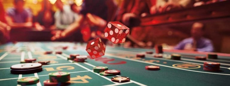 Navigasi ringkas untuk akses hiburan melalui ponsel